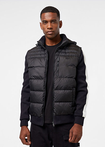 Siyah Kapüşonlu Erkek Mont