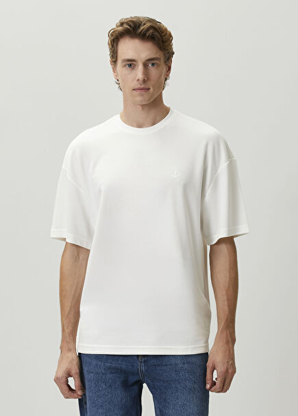 Beyaz T-shirt