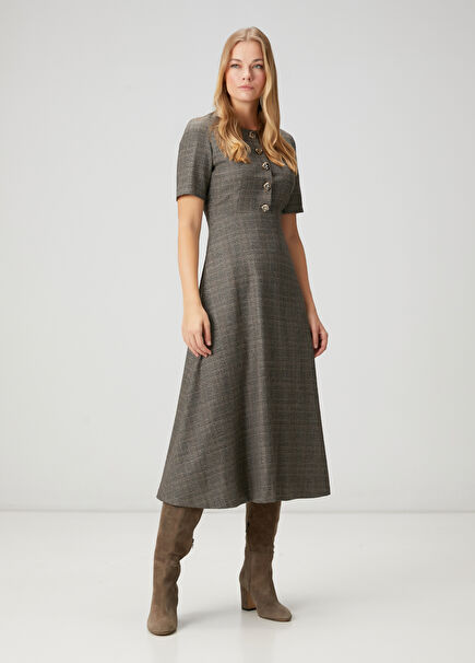 Kahverengi Ekoseli Midi Elbise