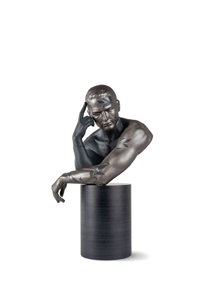 Reflections Of Nature Him Black Porcelain Sculptur