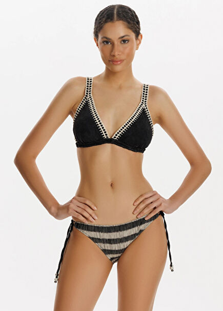 Fresia Desenli Üçgen Kadın Bikini Takımı