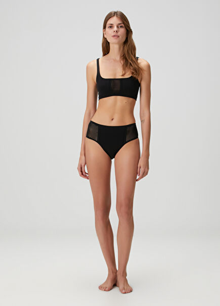 Siyah Bikini Altı