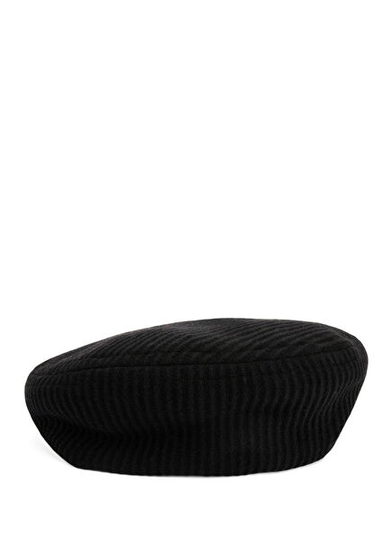 Henri Black Wool Men's Beaniette Hat