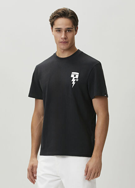 Pisstin Siyah T-shirt