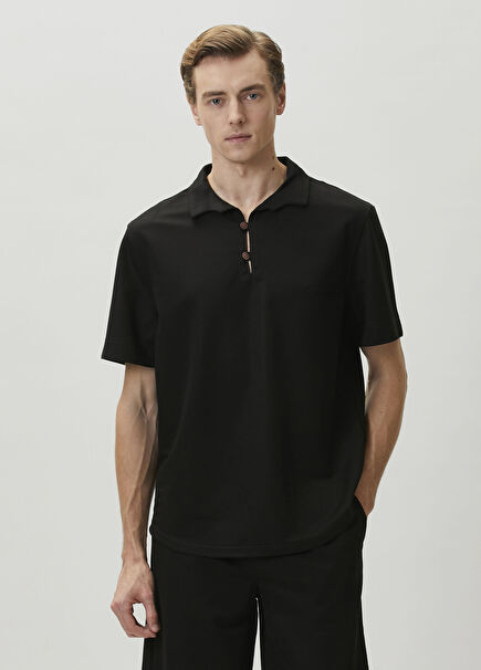Cortez Black T-Shirt