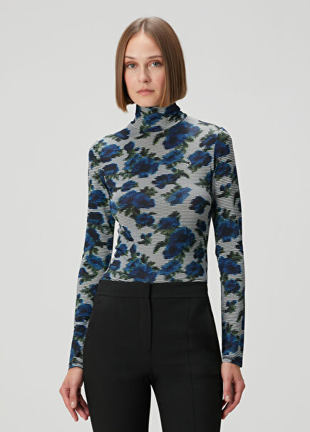 Second Skin Blue Floral Print Blouse