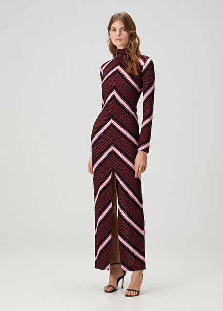 Pink Zigzag Patterned Maxi Dress