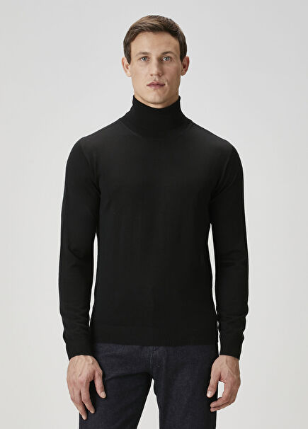 Black Wool Knitwear