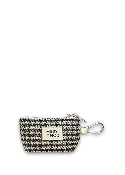 Hound's Tooth Grey Pouch Bag