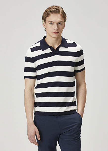 Lacivert Beyaz Polo Yaka T-shirt