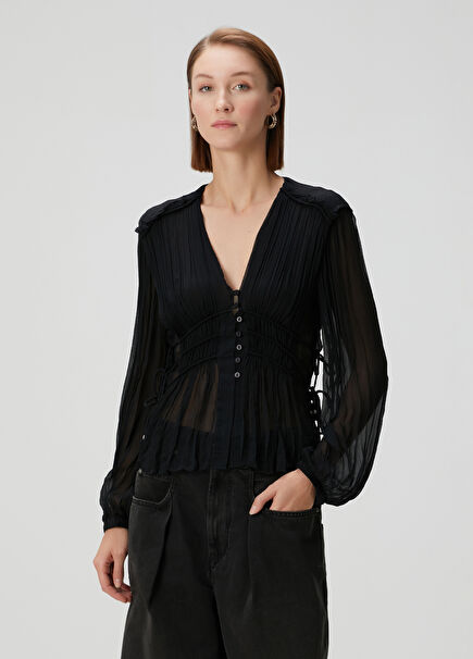 Axeline Black Blouse