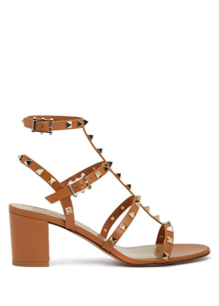 Rockstud Beige Womens Leather Sandals