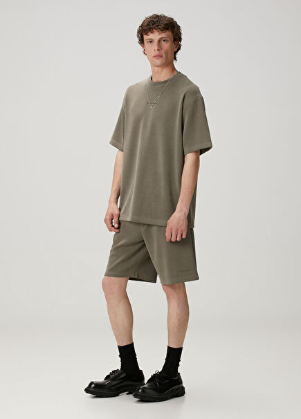 Haki Yumuşak Dokulu Şort