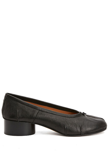 Of Course, Black Leather Pump