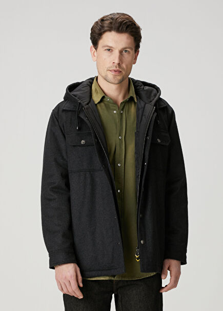 Siyah Kapüşonlu Kaşmir Kaban