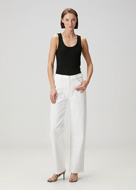 The Dodger Sneak White Jeans