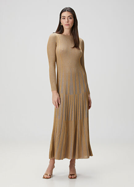 Pose Gold Maxi Dress
