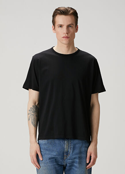 New Box Black T-Shirt