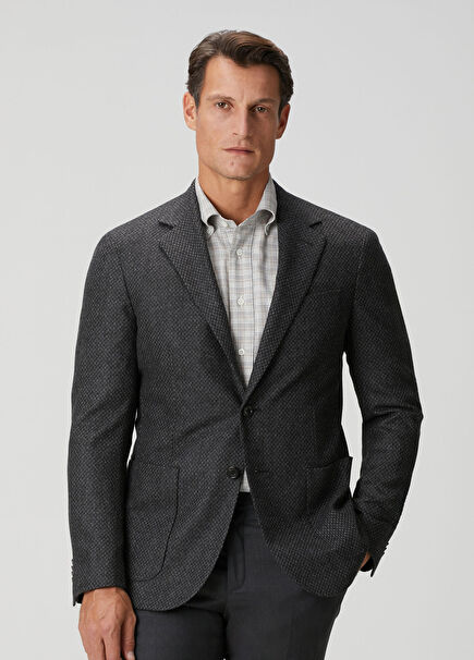 Siyah Jakarlı Yün Ceket