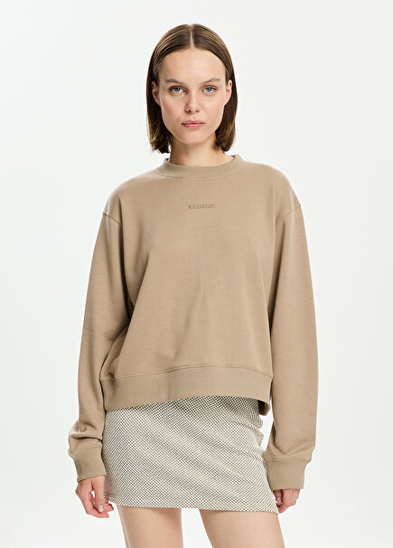 Sütlü Kahve Klasik Bisiklet Yaka Kadın Sweatshirt