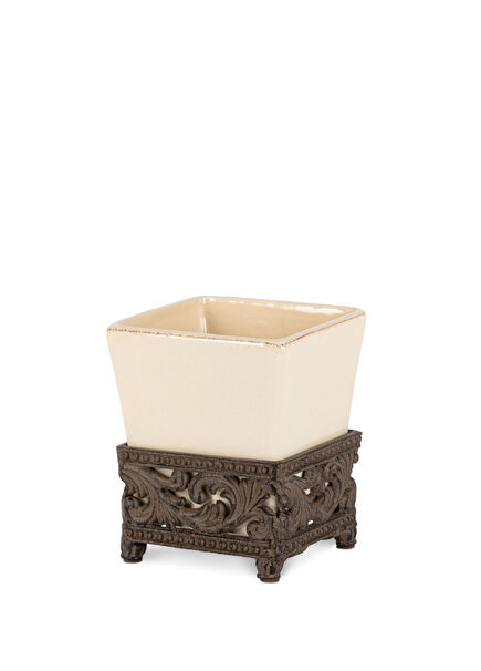 Acanthus Cream Aluminum Pen Holder