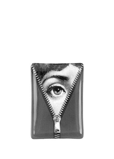 No 401 Porcelain Ashtray