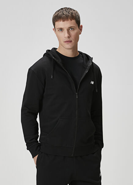 Siyah Kapüşonlu Ceket