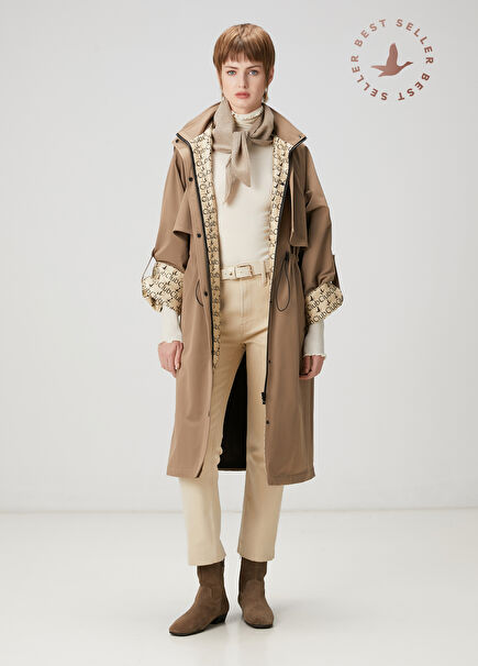 Bej Kapüşonlu Pardösü