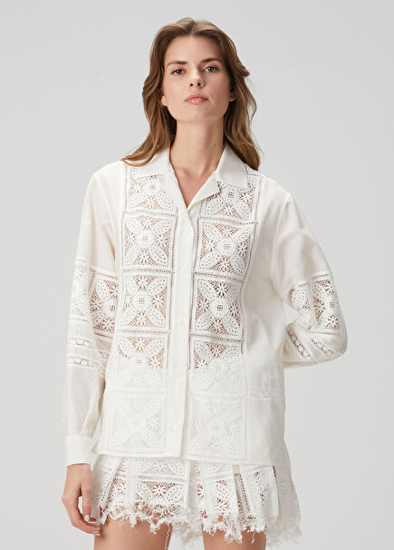 Beyaz Dantelli Gömlek