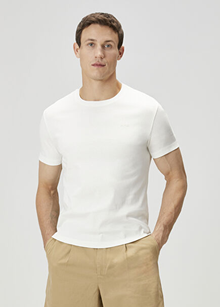 Beyaz Basic T-shirt