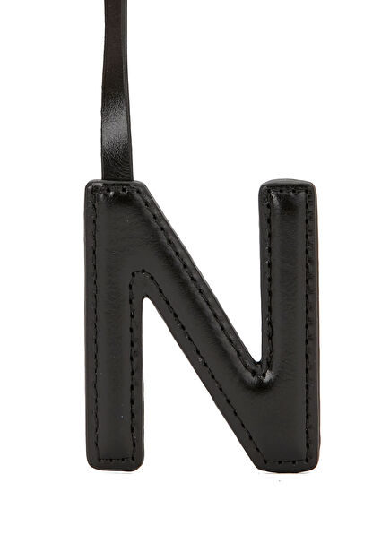 N Harfi Formlu Deri Çanta Aksesuarı