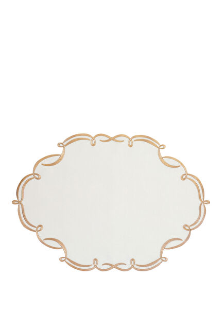 Bella Set of 2 Embroidered American Placemats