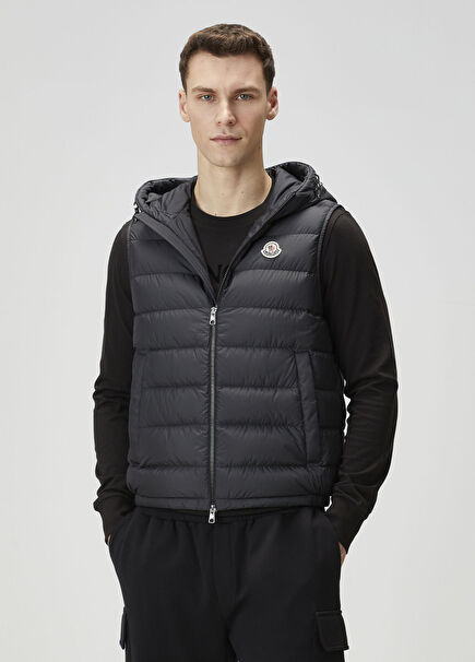 Siyah Kapüşonlu Puff Yelek