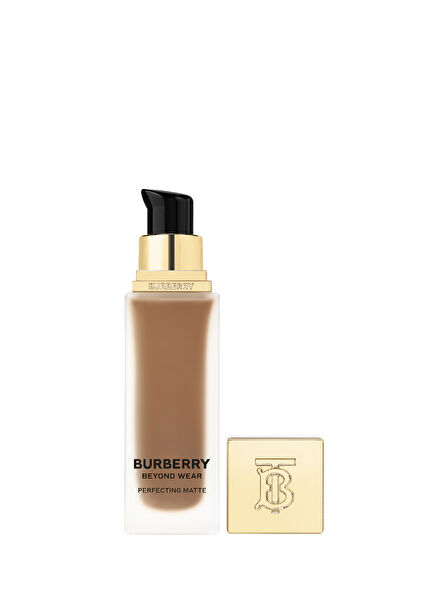 Beyond Wear Perfecting Matte Foundation 120