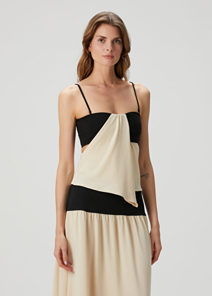 Lisbeth Beige Black Garnish Blouse