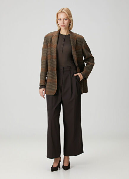 Kahverengi Pile Detaylı Pantolon