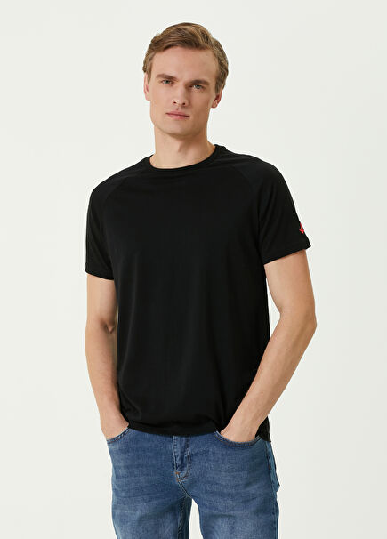 Siyah Logolu T-shirt