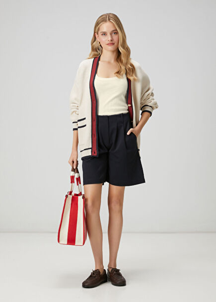 Lacivert Pile Detaylı Şort