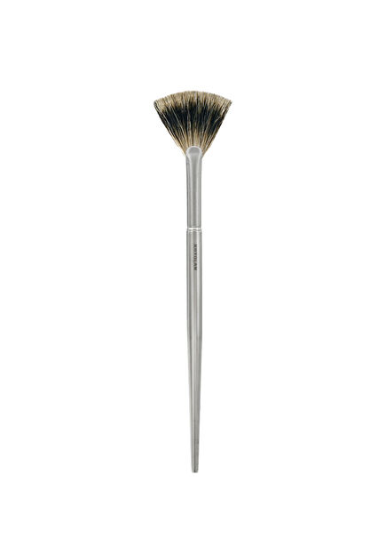 Fan Premium Brush Makeup Brush