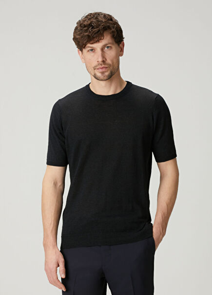 Siyah Keten T-shirt