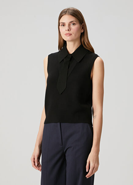 Black Tie Detailed Wool Sweater