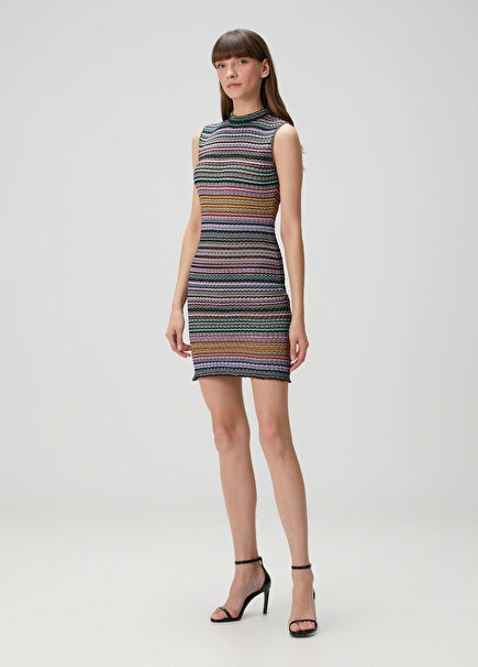 Çok Renkli Çizgili Mini Elbise