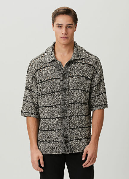 Grey Knit Textured Short Sleeve Knit Shirt