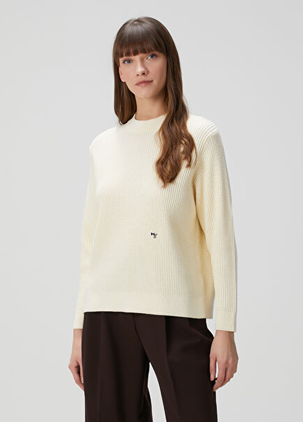 Cream Knitwear