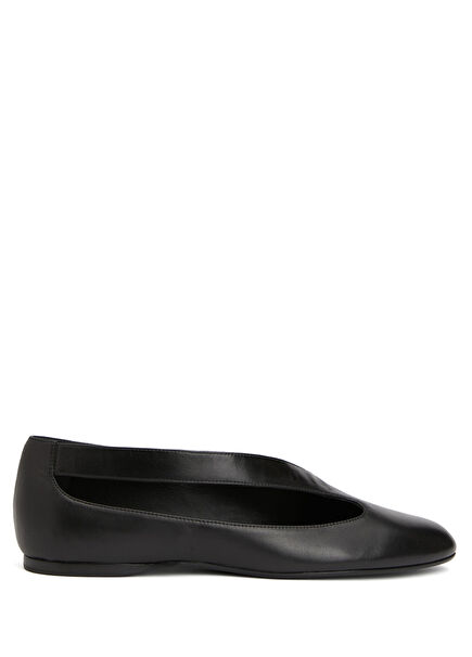 Black Leather Ballet Flats