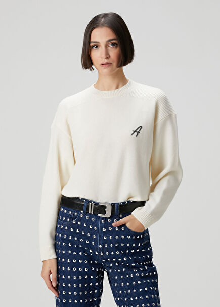 Kırık Beyaz Logo Detaylı Yün Triko