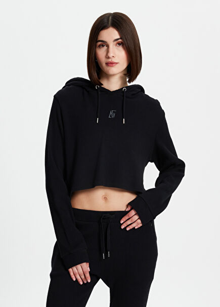 Siyah Kısa Kapüşonlu Kadın Sweatshirt