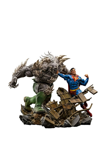Limited Edition Superman vs Doomsday DC Comics Exclusive Diorama Sculptural Figure