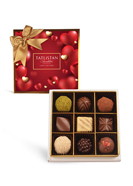 Red Gold Heart Design 9 Variety Artisan Chocolate 110 gr