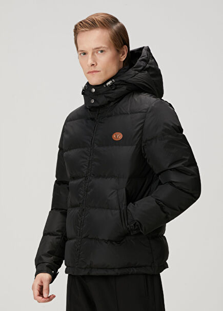 VLogo Siyah Kapüşonlu Puff Mont